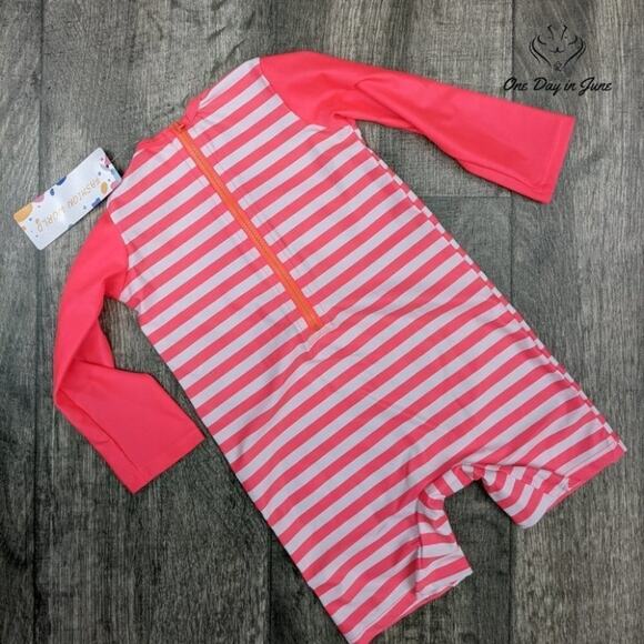 Iefiel Long Sleeve Sun Suit Size 18-24 Mths - Picture 4 of 4